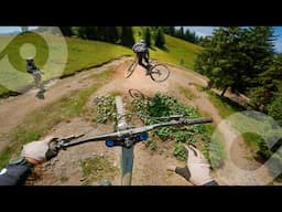 Piste AIRLINES au bike park Les Gets ! 🛰️ Sur orbite sur la plus grosse ligne de sauts de ce secteur