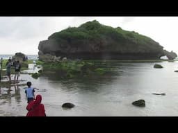 Baru Tahu Saya Ternyata Begini Sosok Pantai Slili  Gunungkidul Full Batu Karang