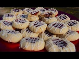 Easy Raspberry Thumbprint Cookies